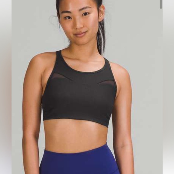 Lululemon Ribbed-Mesh High-Neck Bra *Medium Support, B/C Cup - Picture 4 of 5